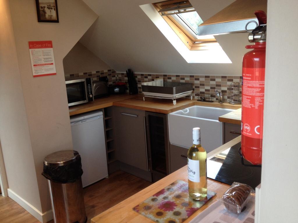 Burndale Holiday Apartment Sleights エクステリア 写真