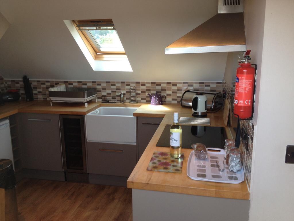 Burndale Holiday Apartment Sleights エクステリア 写真